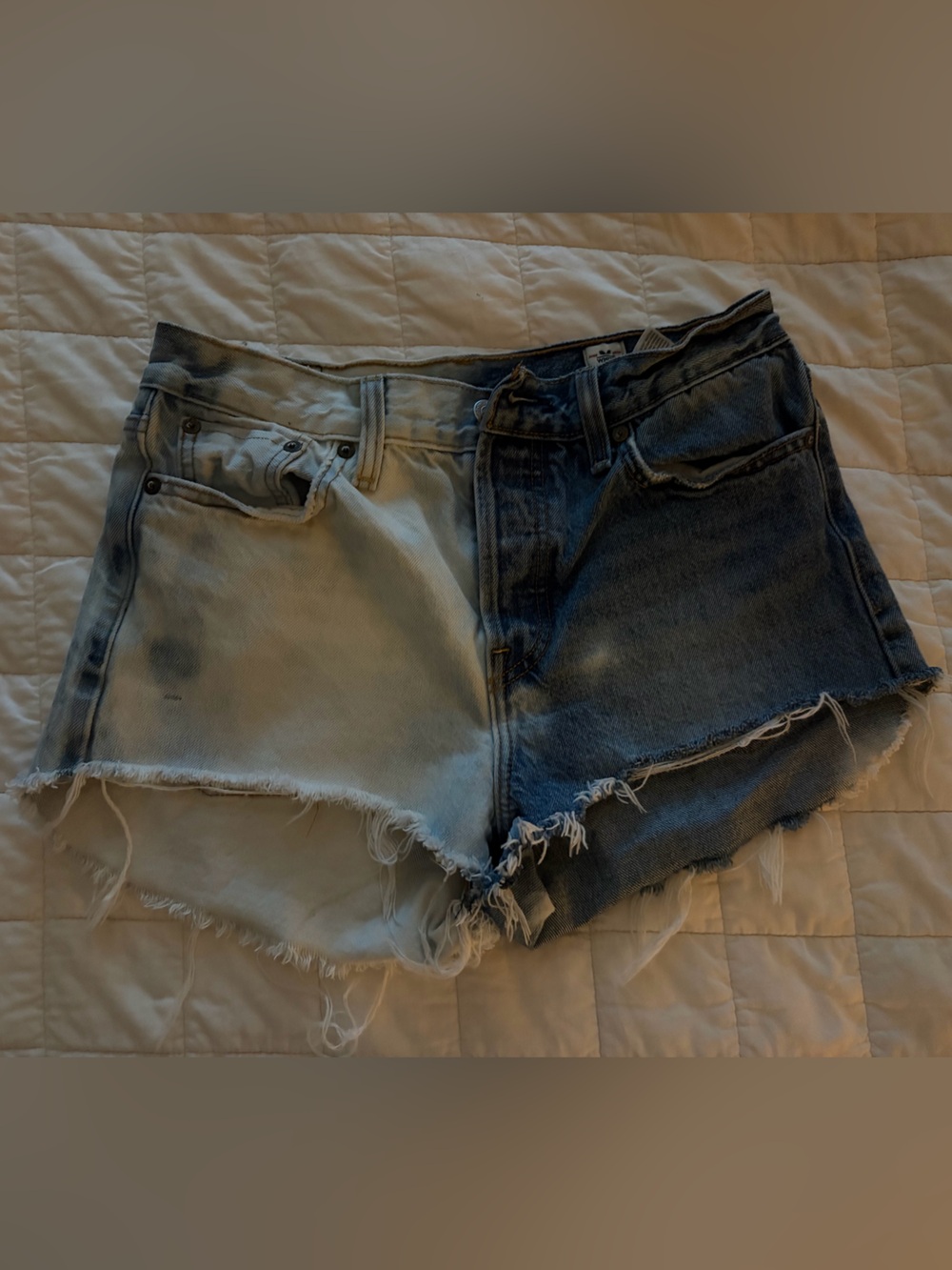 Levi's Two-Tone Frayed Ankle Shorts - Light Blue & Dark Blue